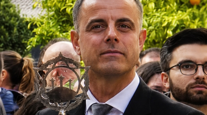 El profesor del Divino Maestro Alberto Morillas será el encargado de presentar el cartel Piedad 2027